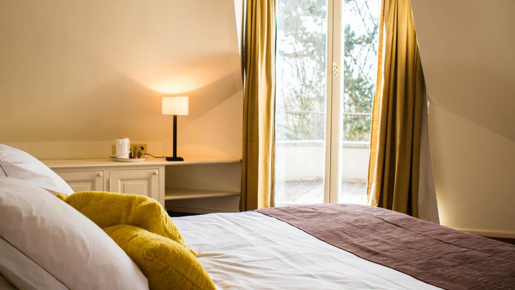 Guest House La Maison Chantecler Uccle Ruang foto