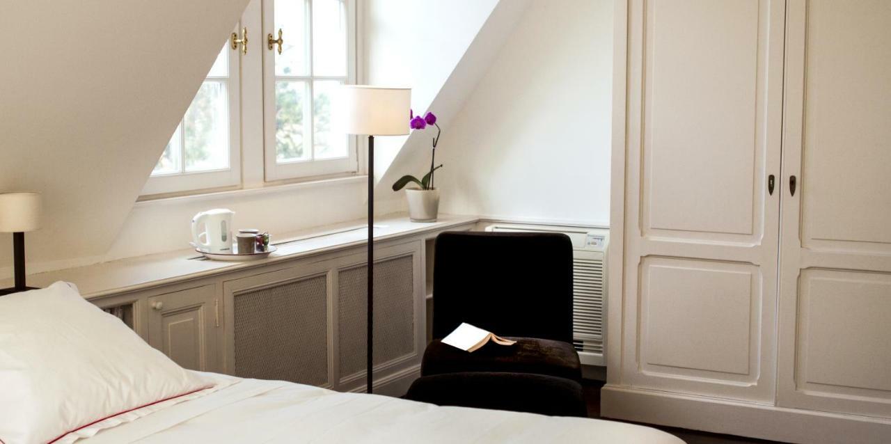 Guest House La Maison Chantecler Uccle Bagian luar foto